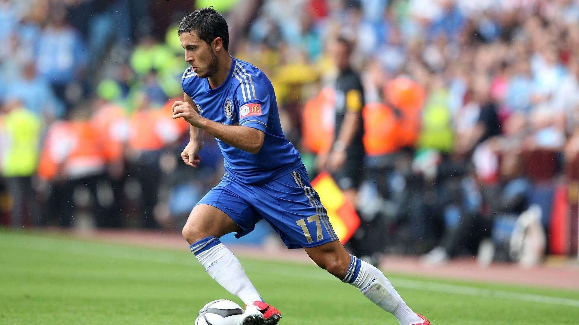 九游官网APP-“2025世界运动会：高新体育中心武术选手拼技巧，精彩绝伦”